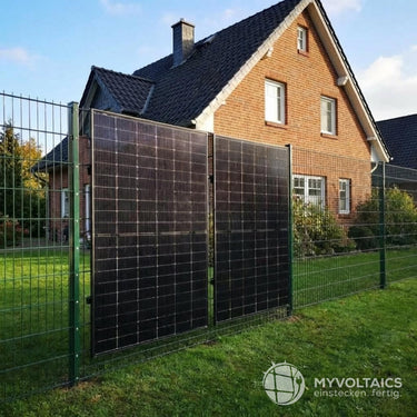 MyZaun: 880 Watt Balkonkraftwerk
